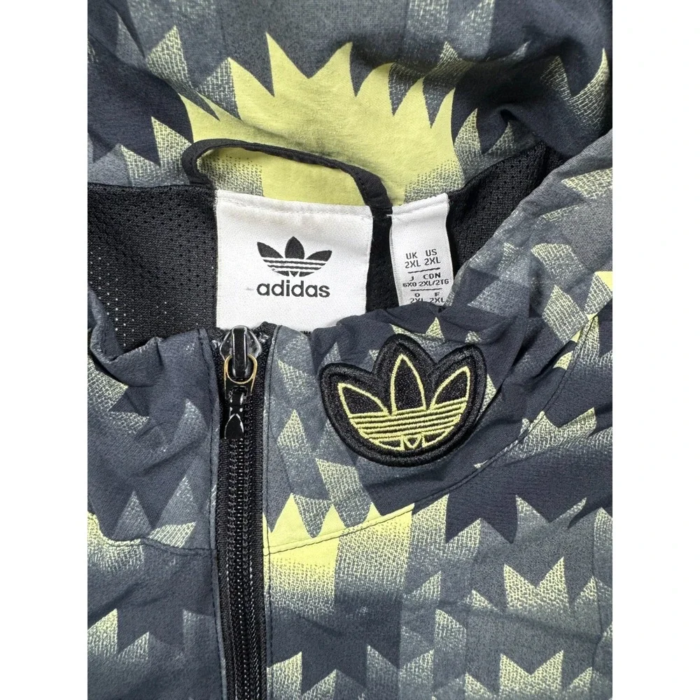 Adidas Football Track Jacket Mens 2XL Retro Soccer Windbreaker Aztec Neon FM3417